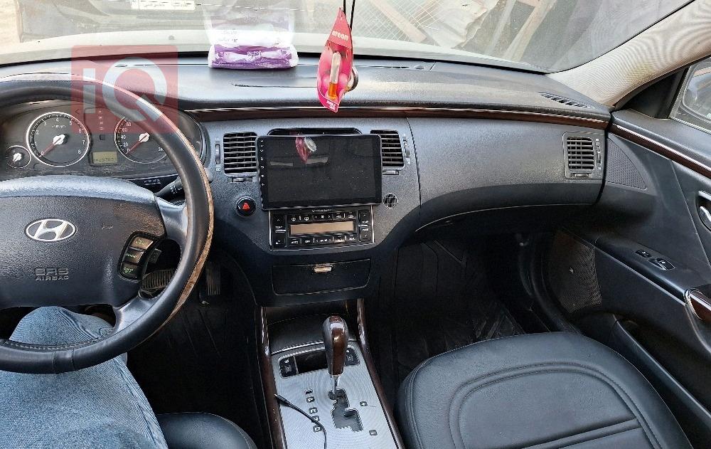 هيونداي أزيرا